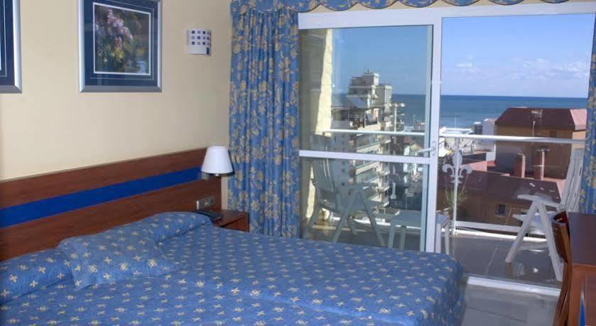 Apartamentos Turisticos Biarritz - Bloque I Gandía Exterior foto